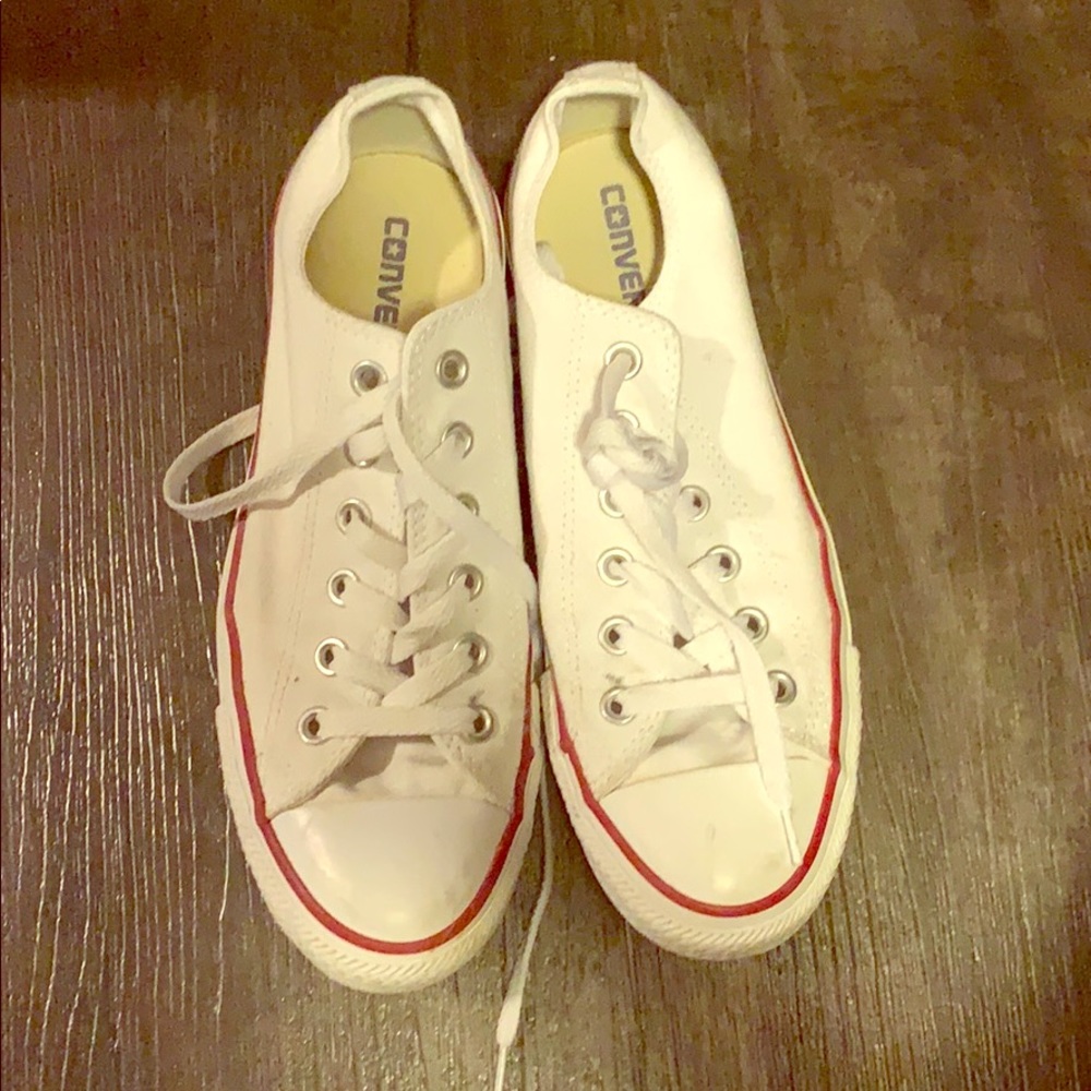 Converse All Stars. Women’s 8. Used